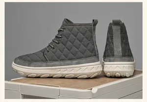 Winter warm high-top snow boots for men, quilted design with plush lining and thick sole.