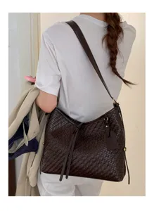 Brown woven shoulder bag retro underarm bag stylish everyday women handbag detail view