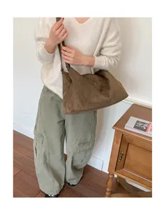 Sac à épaule marron en daim pour femmes, grand sac fourre-tout souple pour automne hiver.