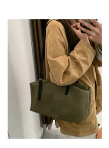 Vintage olive green shoulder bag for women, casual underarm pillow bag with large capacity.