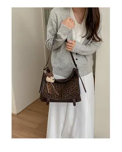 Women leopard print faux suede shoulder bag stylish autumn winter underarm crossbody handbag