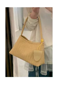 Woven leather shoulder bag for women, stylish underarm hobo bag with braided design daily use