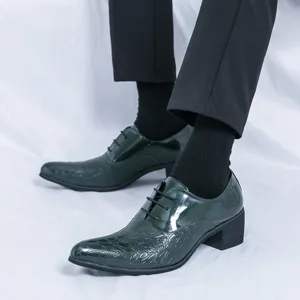 Heren lakleer puntige veterschoenen zakelijke nette schoenen met blokhak stijl.