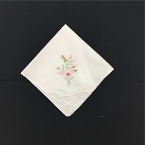 Weißes Baumwoll-Taschentuch mit Blumenstickerei und Spitzendetail, weiches Damenschnupftuch