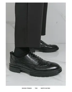 Herren Business Freizeit Brogue Lederschuhe, stilvolle Schnürschuhe mit dicker Sohle.