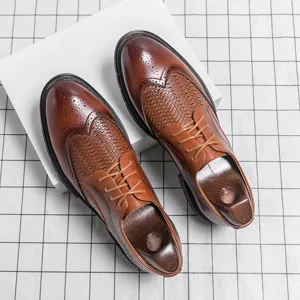 Herren Business Leder Schube Brogue Schnürung Lochmuster Lässig Formell Oxford Schuhe Büro Fußbekleidung