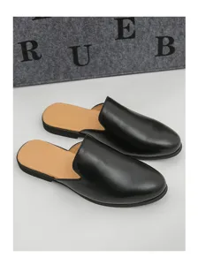 Mocasines negros sin talón para hombre en piel, zapatos casuales elegantes y cómodos para diario.