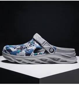 Chaussures de plage homme respirantes, sabot de jardin leger et confortable pour l'ete.