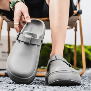 Men's closed toe clogs outdoor adjustable buckle slippers casual beach shoes casual footwear