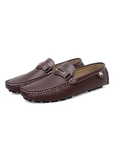 Mens brown leather driving loafers casual slip-on flat shoes detailed side view.
