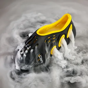 Mens Casual Hollow Out Beach Shoes Summer Breathable Foam Clogs Couple Fashion Garden Sandals