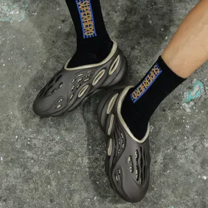 Men's casual hollow beach shoes breathable foam clogs comfortable outdoor wading sandals summer fashion