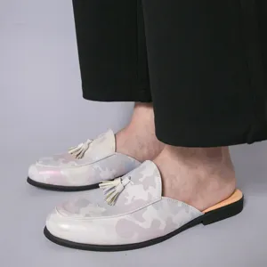 Heren zomer slip-on camouflage loafers met kwastjes puntige platte muiltjes schoenen