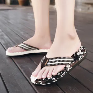 Mens camouflage flip flops casual outdoor beach summer soft sole stylish comfortable sandals