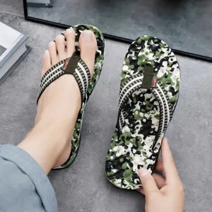 Men's Camouflage Flip Flops Outdoor Beach Anti-Slip Casual Summer Slippers Plus Size Comfortable Soft Sole Flat Beach Shoes Male Footwear