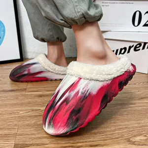 Winter warm fleece-lined cotton slippers for men and women, thick sole indoor cozy shoes.
