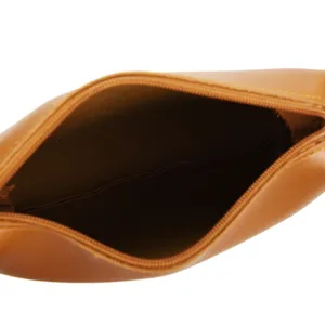 Bruine lederen cosmetische make-up etui binnenaanzicht met ritssluiting detail tas