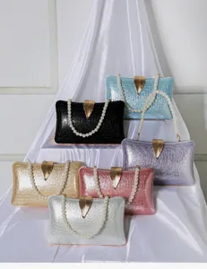 Elegant glitter evening clutch bag with leaf clasp and pearl handle for women parties