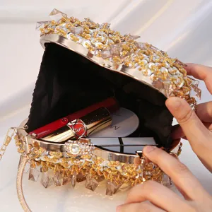 Heart-shaped beaded evening bag, elegant crystal clutch for women, wedding party handbag.