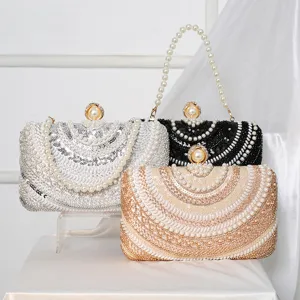 Élégant sac de soirée perles et sequins pochette chic mariage fête avec chaîne.
