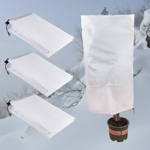 Plant frost protection cover winter tree warm bag reusable non-woven shrub anti-freeze bag.