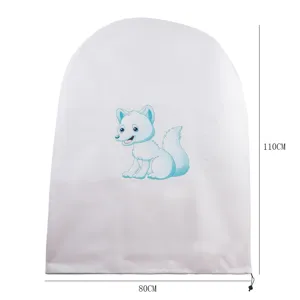 Cubierta de protección de invierno para plantas con lindo zorro ártico 110x80cm.