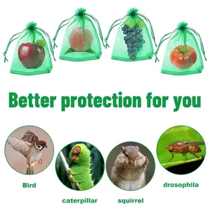 Fruitbescherming netzakjes met trekkoord voor druiven, appels en tuinfruit tegen vogels en insecten.
