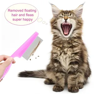 Katten- en hondenlooikam met fijne metalen tanden om los haar en vlooien effectief te verwijderen.