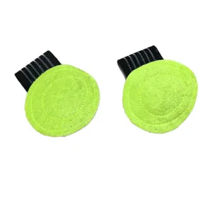 Cómodas almohadillas de antepié verde neón con correas elásticas para soporte del arco plantar.