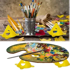 Supports pyramidaux en plastique pour peinture et menuiserie couleur jaune détail