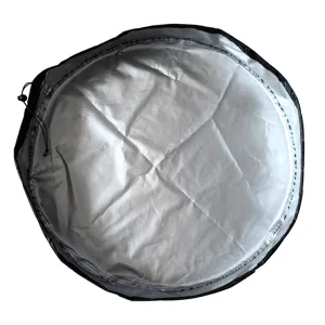Vista detallada de la funda antipolvo para tambor de tela Oxford, impermeable y útil.