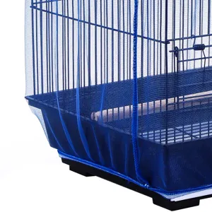 Dettaglio della copertura per gabbia per uccelli in rete di nylon blu, raccoglitore.