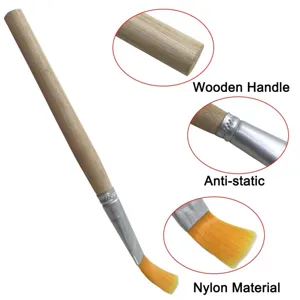 Detail view of the coffee brush featuring a smooth wooden handle and anti-static nylon bristles.