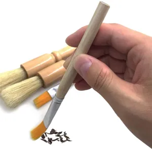 Wooden coffee cleaning brush set detail view, perfect for grinder and machine maintenance.