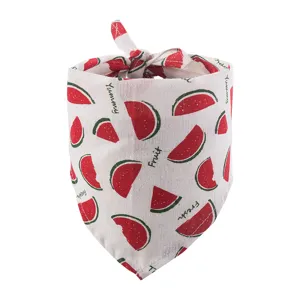 Watermeloen print huisdier bandana ademende katoenen driehoekige sjaal voor katten en honden.