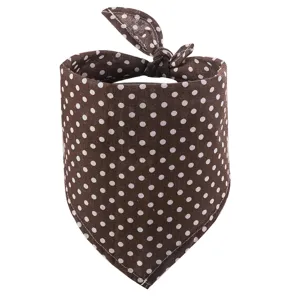 Leuke bruine stippen huisdier bandana katoenen driehoekige slab voor honden en katten