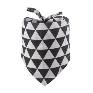 Bandana pour animal de compagnie géométrique triangle noir et blanc, écharpe élégante pour chien.