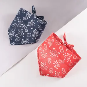 Vendaje Triangular para Mascotas de Algodón Lino Porcelana Azul Toalla Saliva Perro Babero Gato Decoración Cuello Accesorios