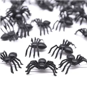 Halloween zwarte plastic spinnen rekwisieten grap speelgoed feestdecoratie enge spinnen