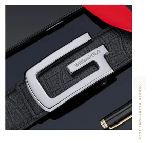 Detail view of WilliamPOLO men's leather belt featuring a sleek metal buckle and texture.