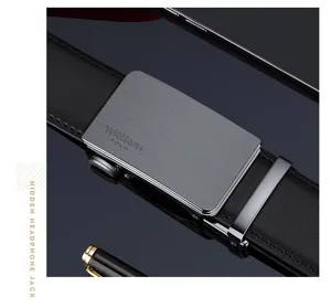 Cintura in pelle da uomo con fibbia metallica automatica, stile business, design minimalista.