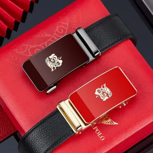 Cintura uomo vera pelle fibbia automatica rossa elegante moda accessorio di grande tendenza