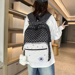 Koreaanse stijl zwart witte ster print school rugzak met schattige berenhanger voor reizen.