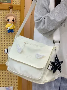 Bezaubernde weiße Engelsflügel Umhängetasche süße Mädchen lässige Schultasche stilvolle Tasche