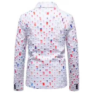 Giacca blazer casual colorata e forata da uomo vista posteriore dettaglio per scena.