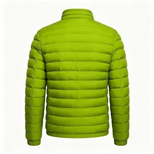 Rückseitige Detailansicht der einfarbigen grünen Herren Stehkragen Steppjacke Detail.