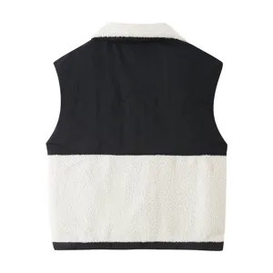 Gilet donna contrasto sherpa pile nero e bianco risvolto inverno caldo vista dettaglio