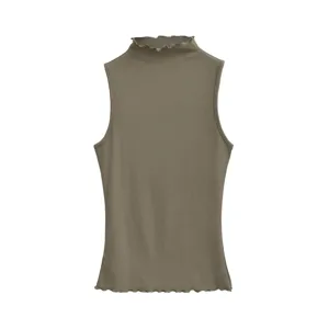 Ärmelloses Ripp-Tanktop mit Stehkragen für Damen, schicker Wellensaum in Khaki, Detailansicht.