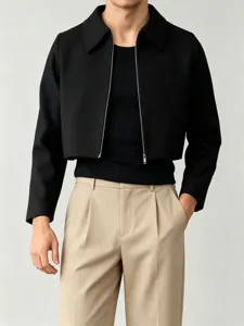 Heren zwarte korte jas met revers tweewegrits minimalistische casual streetwear jasje.