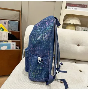 Korean style school backpack for girls, stylish niche design casual commuter daypack for students.